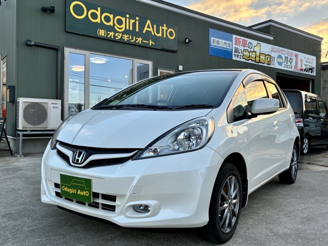 フィット 1.3 G 4WD ドラレコ ETC エンジンスターター ナビ