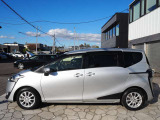 女性にも安心してお乗りいただけるよう、車内の清掃には特にこだわり、メーカー販売時の状態に近づける為に妥協は致しません!!