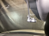 【別途SDカードの購入が必要です。また社外品は保証対象外となります。】運転中の映像・音声などを記録して、交通事故やトラブルが起きた時の正確な状況把握に役立つドライブレコーダーが装着されています。