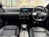 Aクラス A250 4MATIC AMGライン 4WD 本革シート