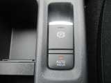 信号待ちでブレーキを踏み続け無くてもOKなAUTOHOLDブレーキ♪