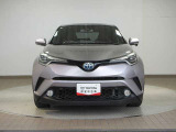 スタイリッシュなデザインでスポーティーな走り!環境にも優しいハイブリッドSUV!