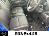 【ゆったりと運転してください】足元空間も広く、スムーズに乗り降りもいただけます♪