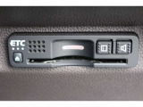 もちろんETC付きでビルトインタイプを装備!見た目もスマート♪高速道路の料金所も楽々通過♪