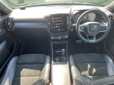 XC40 B4 AWD Rデザイン 4WD 