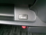 非常時やキャンプなどに役立つAC100Vコンセント付きです。