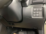 運転席周辺にある各種スイッチ画像です。今では必須アイテムのETCも装備(^^♪