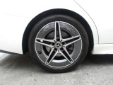 弊社では自動車販売・整備のみならず自動車保険(任意保険)ご提供・お見積りも承っております。現在ご加入の保険内容の見直し等もお気軽にご相談下さいませ。