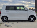 中古車の基本保証(期間は1年間・走行距離は無制限)のホット保証がついております。安心してご購入ください。※中古車保証は車両価格￥400.000-以上からになります。