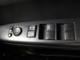 車が気になられましたらお電話かメールでお問い合わせください。他のお客様と商談が重なる場合が増えて来てますので事前にご確認ください。