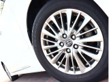 【車屋】として、長く車業界に従事した経験豊富なスタッフが多数在籍しております。