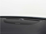 【harman/kardon】世界のオーディオファン垂涎のプレミアムサウンドシステムを搭載。原音に近い音場空間を忠実に再現。乗る人すべてに最良の音響体験を提供します。
