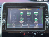 TV、FM/AM、Bluetooth Audio、SDカード、DVD、Blu-ray再生、 CD録音/再生など対応の高性能9インチ大型ナビです。