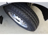 【タイヤ】中古車のタイヤは大事なチェックポイントです。写真での確認は難しいので、ご来店の際はしっかりチェックお願いします。