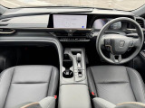 クラウンクロスオーバー 2.5 G アドバンスト レザー パッケージ E-Four 4WD 