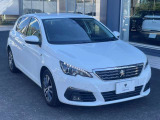 専門のサービススタッフに専用テスター。ご納車前の点検整備から、アフターサービスまで、お任せ下さい。