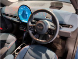 お問合せ・詳細はMINI正規ディーラーNEXT三宮店  お問い合わせ:078-803-3298 までお気軽にお問合せ下さいませ。弊社は良品質車をネット非掲載も含め多数取り揃えております。