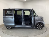 豊富に在庫を取り揃えています!軽自動車からミニバン、セダン、SUV、話題のハイブリッド車など続々入荷しております♪