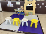 当店は小さなお子様がご利用できるスペースを設けております。お待ちの時間にご活用下さい。