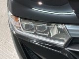 LEDヘッドライトは、点灯の瞬間から最大光量を発揮し、突然暗くなるトンネルなどでの安定感を高めます。