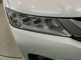 LEDヘッドライトは、点灯の瞬間から最大光量を発揮し、突然暗くなるトンネルなどでの安定感を高めます。