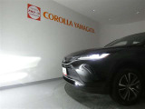 LEDヘッドライトです。デザイン性がよくとても明るいので、夜間の走行や悪天候でも安心です。しかも長寿命!