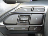 ブルートゥースに接続すれば、スマホに入れている音楽が聞けたり運転中に電話がかかってきてしまった場合もハンドルから電話を取ることができます!