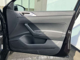 扱いやすいボディサイズと実用性を兼ね備えたコンパクトSUV!フォルクスワーゲンならではの洗練されたデザインと走りを、日常のドライブでお楽しみください!