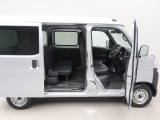 総額は愛知県登録納車の参考金額です。遠方のお客様でも 「来店契約」 となりますのでご了承下さいませ。都道府県によって諸費用が異なります。