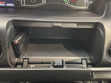 専門業者にて内外装のクリーニングを実施しております!
