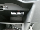 ここにETCが付いております。高速道路の料金所もスイスイ♪ ETCカードの申し込みは日産カードがおすすめ☆「安心」「おトク」「便利」で皆さまのカーライフをサポートする特典満載のカードです。