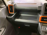 納車前にはプロのメカニックが、各部の点検を行います。ディーラーにしか出来ない品質、そしてサービスできっと満足していただけると思います!