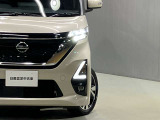 【LEDヘッドランプ】ハロゲンヘッドランプの約2倍の明るさ!夜の運転も安心です!