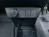 「TS CUBIC CARD」のご利用でたまったポイントをおクルマ(新車・中古車)のクレジットご利用期間中にポイント還元いただけます。