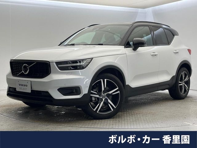 XC40 T4 AWD Rデザイン 4WD