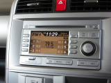 純正CDコンポはCDプレーヤー・AM/FMチューナー付です。お好みの音楽を聞きながらのドライブは楽しさ倍増ですね!