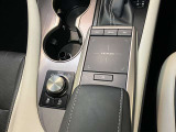 お客様にご満足していただき、素敵なレクサスライフをお過ごしいただけるよう、お車選びのお手伝いをさせていただきます。