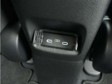 ◆USBチャージャー◆使いやすい場所に装備されています。