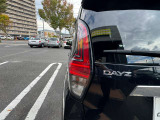 暗い道でも明るいライトでサクサク運転できますよ!
