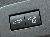 【パワーバックドア】スマートキーや運転席のボタンを押すだけでリアゲートが自動で開閉します!荷物を持っている時や、高い位置にあるバックドアを閉める際に便利な機能です♪