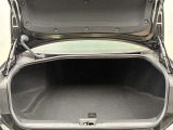 お友達と一緒に行くお買い物でも、荷室があるので、帰りもゆったり帰れそうですね。お子様と一緒のお出掛けでも役立ちそうです。