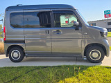中古車の基本保証(期間は1年間・走行距離は無制限)のホット保証がついております。安心してご購入ください。※中古車保証は車両価格￥400.000-以上からになります。