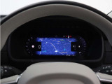 Google アシスタントを呼べば、友人や家族、会社の同僚への連絡や、車内環境の調整も思いのまま。ルート案内やエンターテイメント機能を利用する際も、ステアリングから手を離す必要はありません。