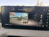 日産純正前後ドライブレコーダーで高精細な映像を記録できます。