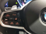 コンパクトに設計された電子式シフトレバーを採用。軽い操作でスムーズにギアチェンができ、モダンで洗練されたデザインがセンタコンソールに上質な印象を与えます