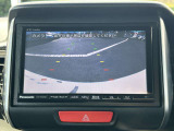 バックカメラ搭載なので後方時に車体後ろが確認出来る為、運転の苦手な方やたまに乗る方でも安心して車庫入れが出来ます☆