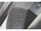 同業者様への販売はお断りさせていただきます。 車検無し車両の場合は、車検を取得したお支払い総額で表示しております。
