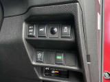 パワーバックドア付きですので、ゴルフの時や荷物をたくさん持っている時など特に便利です!