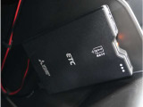 【ETC】高速道路の料金所をストレスなく通過。話題のスポットやサービスエリアに多い「スマートIC」利用時は必須のアイテムです。