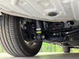 お車を安心してお乗りいただく為には、足回りの定期点検が欠かせません。サービスサポート(有償保証)では無料点検もご提供しており、安心のカーライフをお過ごしいただけるサポート体制が整っています。